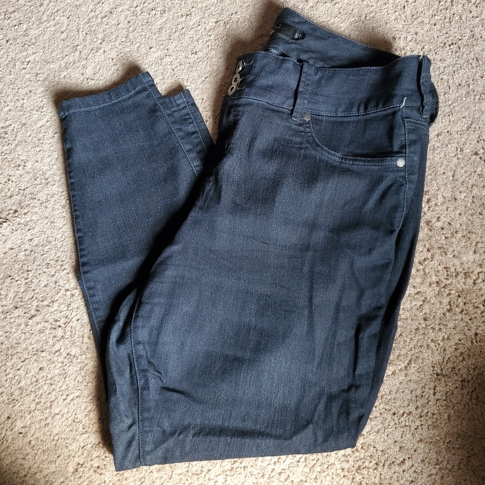 5/7 50% off bundles this week!  torrid jeggings